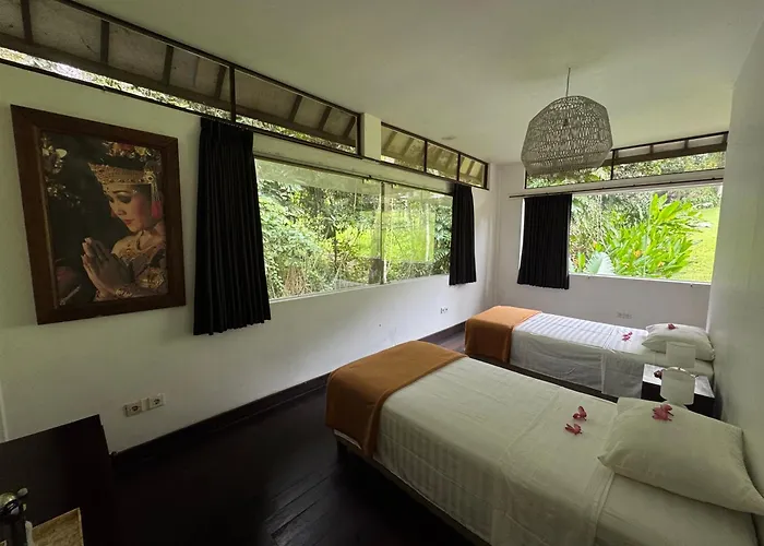 Проживание в семье Anima Retreat Bali